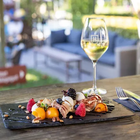 In Diessen With Private Sauna 別荘 Heikant