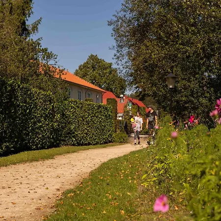 In Diessen With Private Sauna 別荘 Heikant