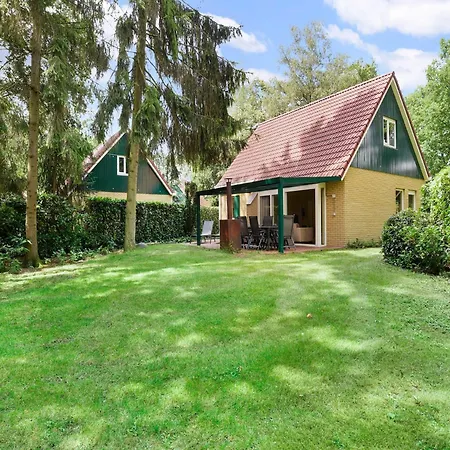 In Diessen With Private Sauna 別荘